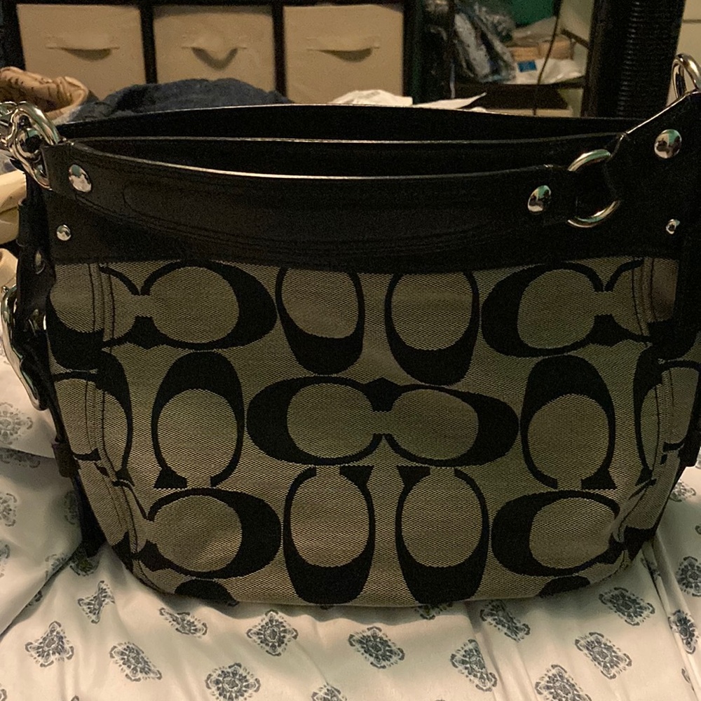 Coach shoulder bag